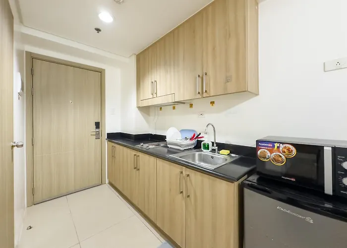 Gemstonebr In Smdc Shore Residences Manila